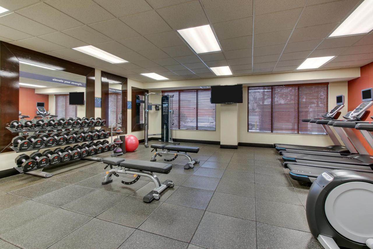 Hampton Inn Indianapolis/Кармел Екстериор снимка