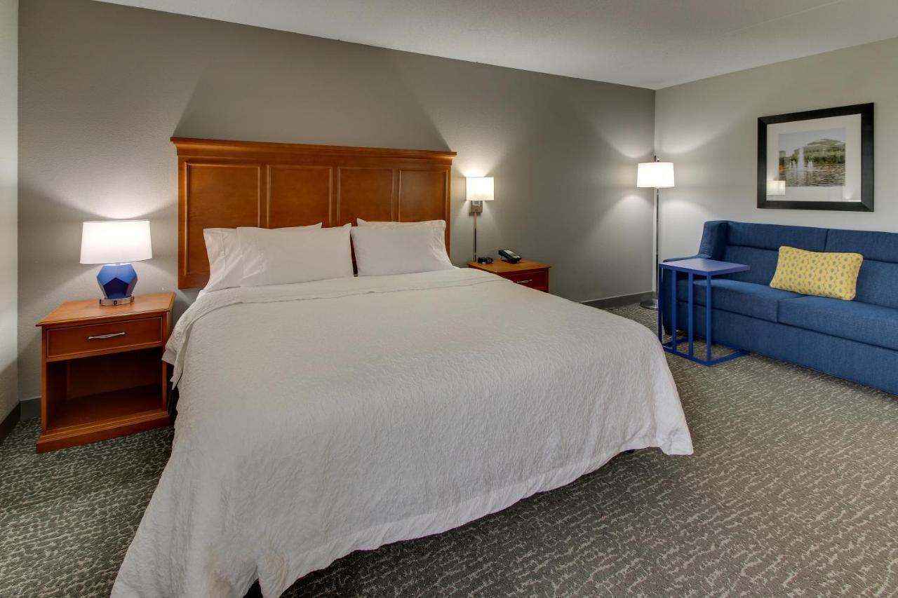 Hampton Inn Indianapolis/Кармел Екстериор снимка